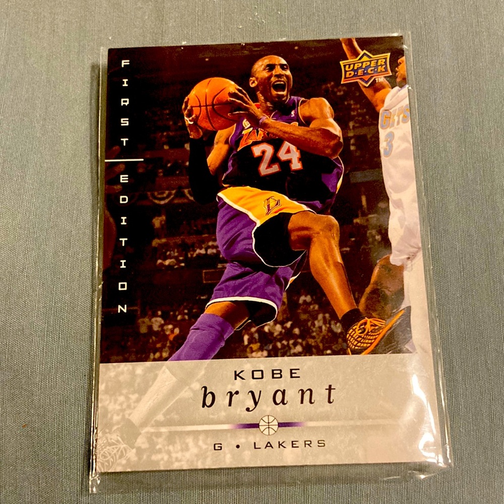 2008-09 first edition upper deck 82-kobe bryant